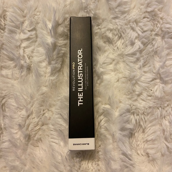 Revolution Pro The Illustrator - Picture 2 of 3